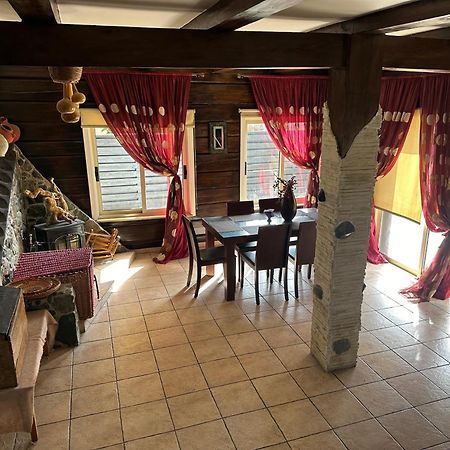 Villa Nikitas Konia ภายนอก รูปภาพ